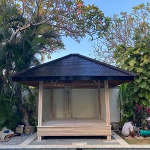 Rumah Kayu Bergaya Jawa Modern – Arsitektur Tradisional dengan Sentuhan Kontemporer